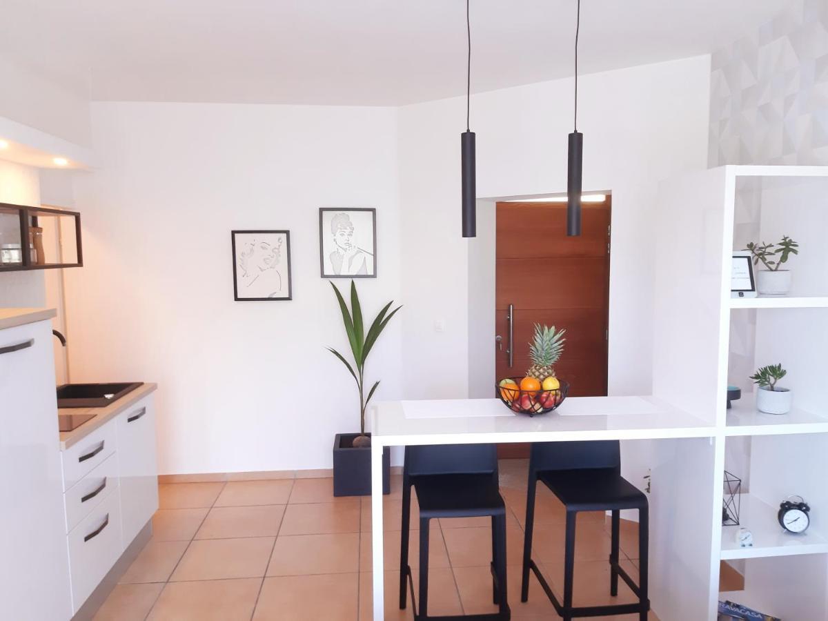 Apartment Iva Studio Rabac Bagian luar foto
